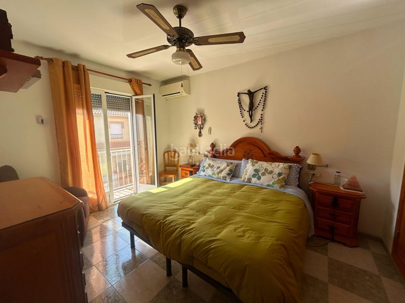 Foto 427c31f7-f089-4c00-8997-656f782a2f84. Casa adossada amb calefacció aparcament a Fuente Vaqueros