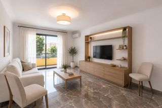 Appartement  Camino de ronda. Amplia vivienda de 3 dormitorios junto al metro en la zona de vi