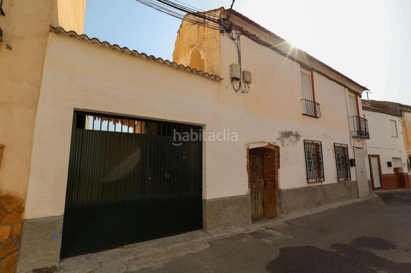 Foto bbf58e1b-436c-49f1-ad00-feb8dc04d316. Casa a Ayuntamiento Alhendín