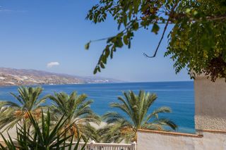 Terreny residencial  Carretera de almería. !! solar en primera línea de playa con vistas increíbles !!