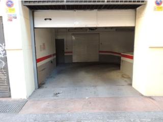 Alquiler Parking coche en Plaza vivas pérez 5