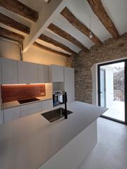 Miete Etagenwohnung in Banyoles. Pis al barri vell de banyoles