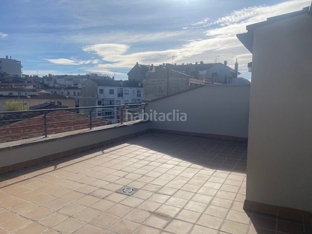 Foto ab46f161-521a-4fb7-b853-a814c637ae88. Duplex con riscaldamento parcheggio in Banyoles