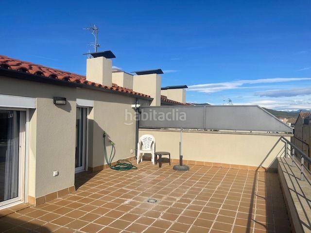 Foto c590af0b-2a22-4539-a0d5-ad1d1bc1254d. Duplex con riscaldamento parcheggio in Banyoles