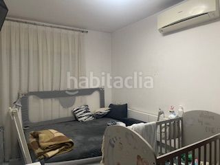 Foto 54efb25d-fed6-4c2f-a336-16747c012551. Casa adossada a Banyoles