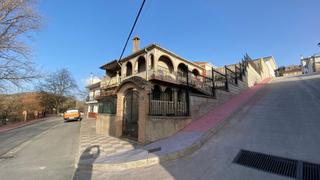 Casa en Benala de las Villas. Casa en venta benalua de las villas