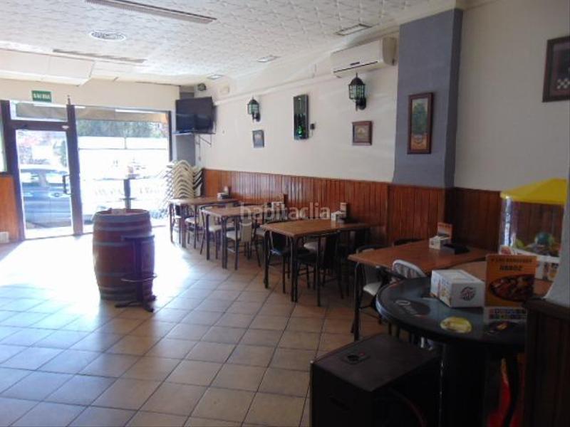 Foto e9d5c5c4-393a-4b08-966c-18eed1792546. Local comercial bar en venta en la chana en Angustias - Chana - Encina Granada