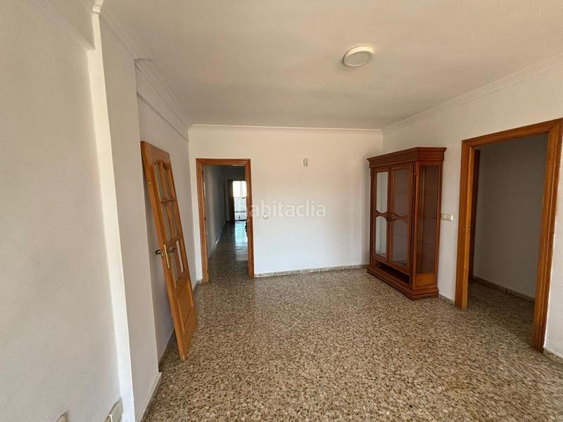 Foto 218131e9-3506-4ffe-b01e-7a9a7caff0a1. Piso inmobiliaria garcía delgado vende piso en zona varadero!!!!!!!!!!!!!!!!!!!!!!!! en Motril