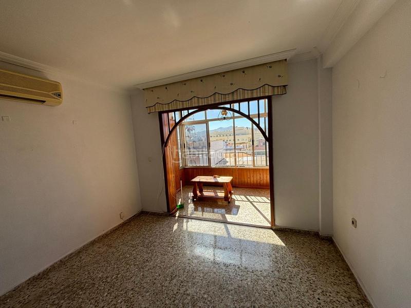 Foto 59aca002-47bd-468e-9fa1-ed8b59ad6483. Piso inmobiliaria garcía delgado vende piso en zona varadero!!!!!!!!!!!!!!!!!!!!!!!! en Motril