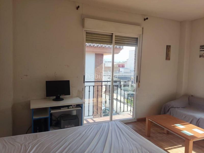 Foto 2417c501-9b95-4813-b84b-0439d03389d3. Piso inmobiliaria garcía delgado vende amplio y luminoso piso !!!! y en esquina!!!!! en Armilla