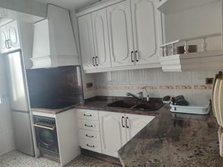 Location Appartement à Angustias - Chana - Encina. Inmobiliaria garcia delgado alquila precioso piso cerca de la un
