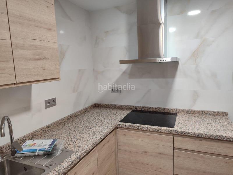 Foto f5abaf19-8bba-4abe-96ee-ac7db258b864. Miete etagenwohnung in Fígares Granada