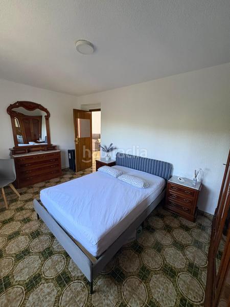 Foto 0c48f850-b9af-4c86-aede-256c674084fc. Alquiler piso inmobiliaria garcía delgado alquila precio piso justo al lado de las facultades!!!!!!!!!!!!!! en Granada
