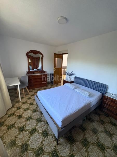 Foto edee928d-ed24-4bb1-9a36-39191985c49e. Alquiler piso inmobiliaria garcía delgado alquila precio piso justo al lado de las facultades!!!!!!!!!!!!!! en Granada
