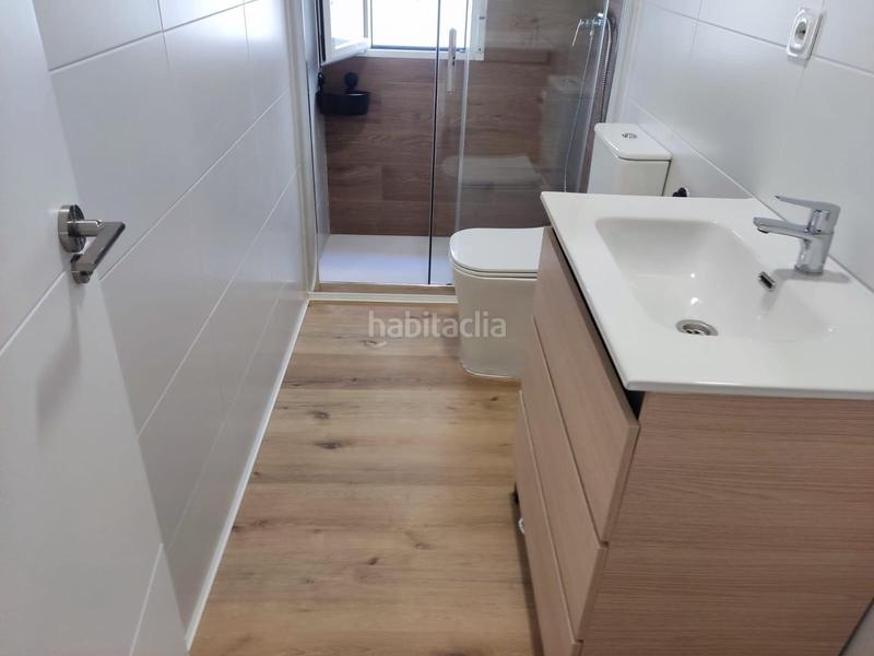 Foto 8b62afea-1741-4a2d-a8a9-96a2b94cfb1c. Alquiler piso inmobiliaria garcía delgado alquila precioso piso en la chana!!!!!!!!!!!!!! en Granada