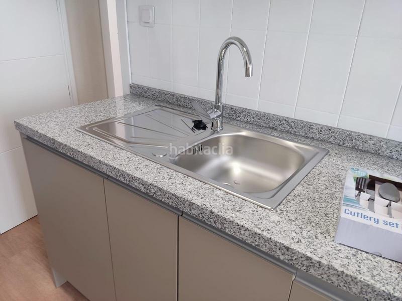 Foto 91e966c1-a21f-4c29-a318-a976c4ba1566. Alquiler piso inmobiliaria garcía delgado alquila precioso piso en la chana!!!!!!!!!!!!!! en Granada