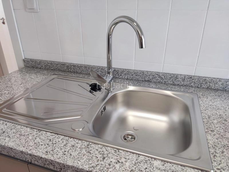 Foto 9800dc3d-e14c-47d9-9684-b2f9938f920f. Alquiler piso inmobiliaria garcía delgado alquila precioso piso en la chana!!!!!!!!!!!!!! en Granada