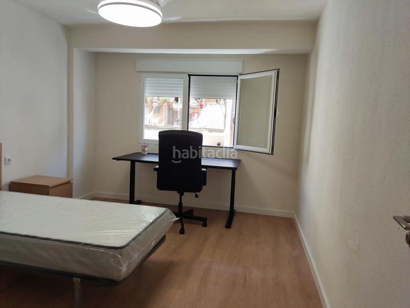 Foto e02c48ac-864c-4139-a0fe-4c23c2c18309. Alquiler piso inmobiliaria garcía delgado alquila precioso piso en la chana!!!!!!!!!!!!!! en Granada