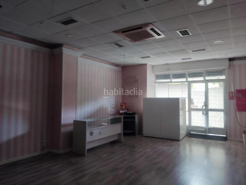 Foto d275e4a4-ea41-47a1-8103-a81d2921d5e0. Rent business premise in Almanjáyar Granada