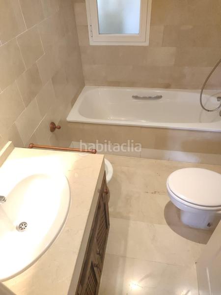 Foto 19198431-9084-452c-a510-02e951d8b174. Lloguer pis amb aparcament piscina a Cerrillo de Maracena - Periodistas Granada