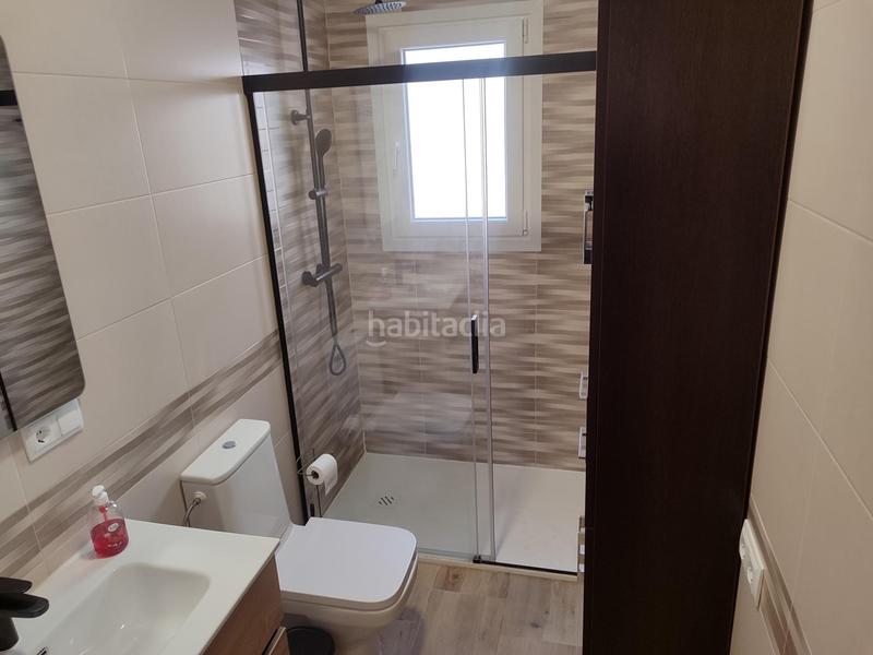 Foto 1f2071fc-634e-4b0d-91c5-11fd10c0a586. Alquiler casa habitaciones individuales en alquiler en la chana en Granada