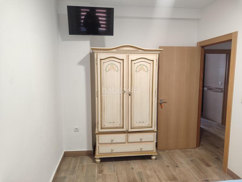 Foto 79d7f9c4-e1e5-4090-bd13-7961c72f2483. Alquiler casa habitaciones individuales en alquiler en la chana en Granada