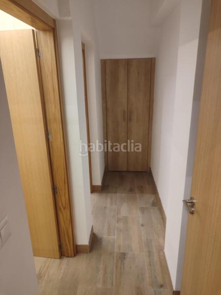 Foto c1d1b4ca-07d1-4671-9c48-8f851391c1c3. Alquiler casa habitaciones individuales en alquiler en la chana en Granada