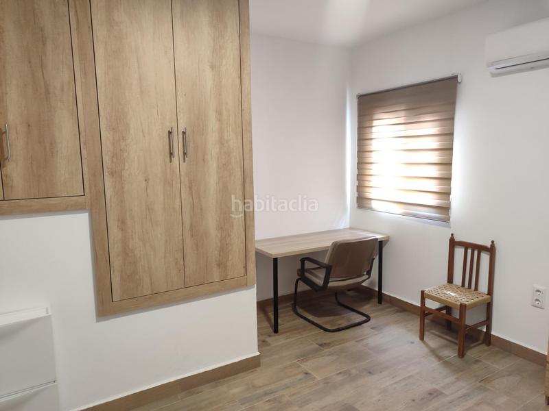 Foto fd4e7b48-0f48-4036-bd21-026eb3f3f6b1. Alquiler casa habitaciones individuales en alquiler en la chana en Granada