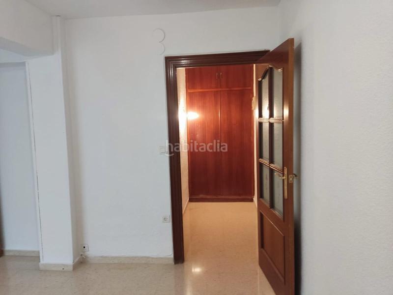 Foto 6067c3b9-6034-4f97-a5f7-85a1b9bef6da. Flat in Barrio de Zaidín Granada