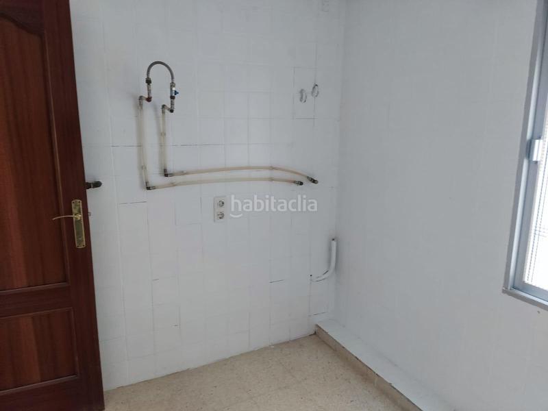 Foto c2ab9946-caf9-4795-88c1-3c511a0e748d. Flat in Barrio de Zaidín Granada