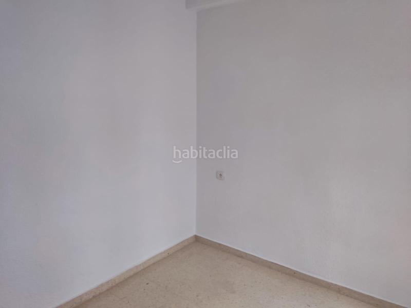 Foto ee7460c8-4eaa-4a3b-991d-1ecf326e3bec. Flat in Barrio de Zaidín Granada