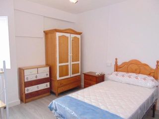 Rent Apartment in Angustias - Chana - Encina. Buscamos 2 estudiantes para completar piso!   curso 2627