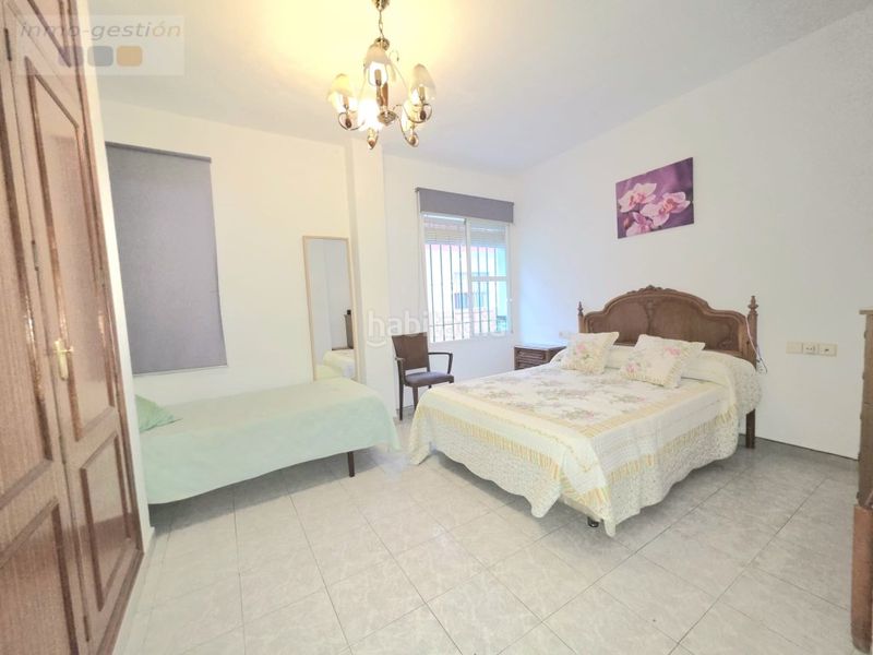 Foto 28ccd4bb-4221-4009-8d8f-9b93be966e33. Casa amb aparcament a San Pedro de Alcántara Pueblo Marbella