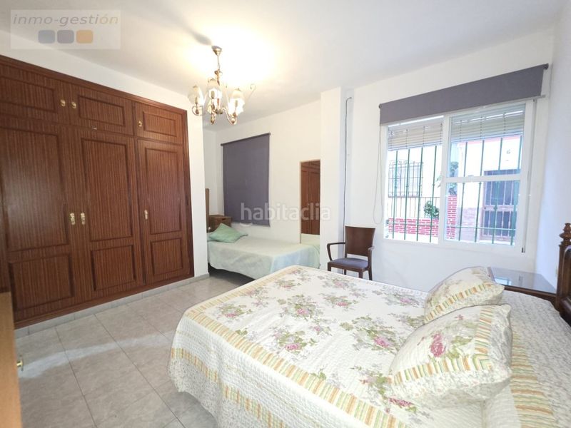 Foto 4383dea4-dcec-4f67-ab82-4b4f67398d08. Casa amb aparcament a San Pedro de Alcántara Pueblo Marbella