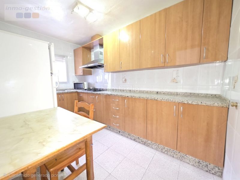 Foto 9db34cd8-0741-4154-b69f-22e62ff1a26e. Casa amb aparcament a San Pedro de Alcántara Pueblo Marbella