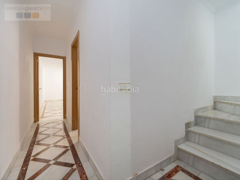 Foto 9157f37c-e563-418b-aed5-84df565d757a. Lloguer dúplex a Nueva Andalucía centro Marbella