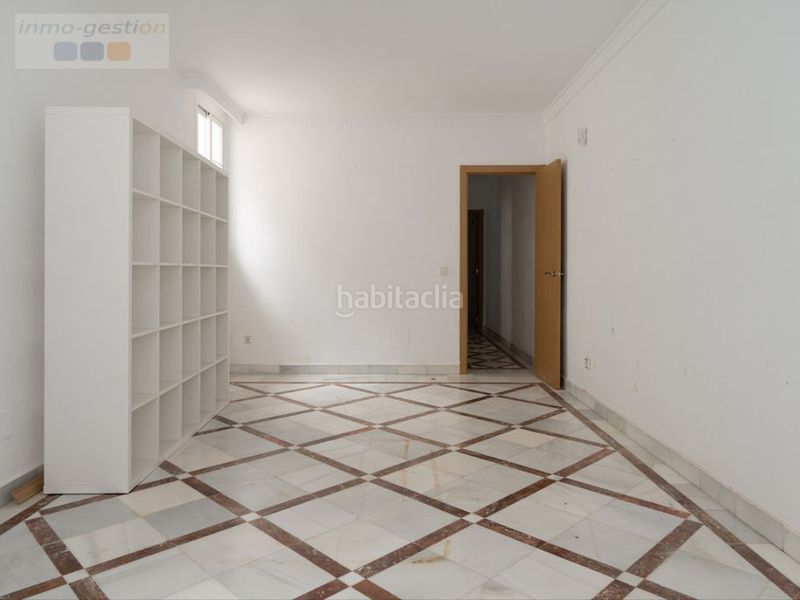 Foto b0e709d2-97f6-4036-9154-705f557cbe2a. Lloguer dúplex a Nueva Andalucía centro Marbella