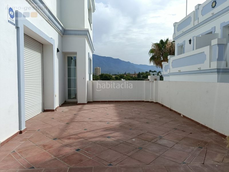 Foto ed5d6528-bef4-4860-8729-bc78171f90fe. Lloguer dúplex a Nueva Andalucía centro Marbella