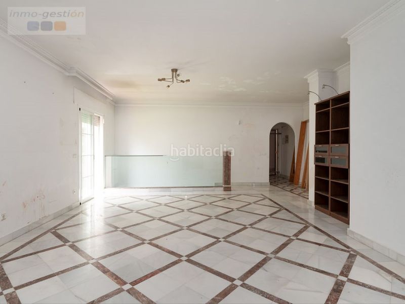 Foto f417b18d-b074-4298-823c-31f741c8828c. Lloguer dúplex a Nueva Andalucía centro Marbella