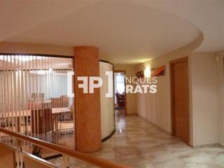 Oficina  Princep de viana. Espectacular oficina en venta en principe de vianarenfe
