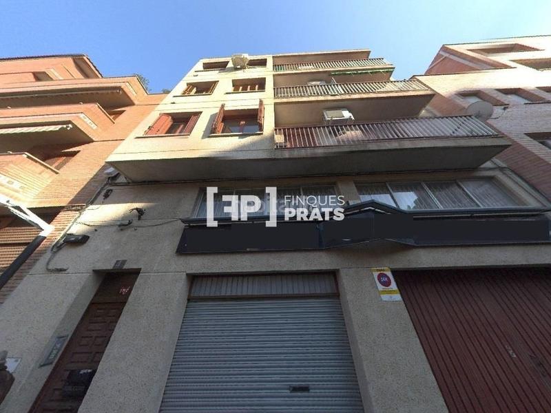 Foto dfe864ac-eeef-40f9-ad72-1733ee310126. Local comercial a Joc de la Bola - Camps d'Esports Lleida