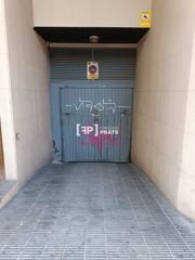 Miete Autoparkplatz  Vallcalent. Garaje en alquiler para motos en zona alta