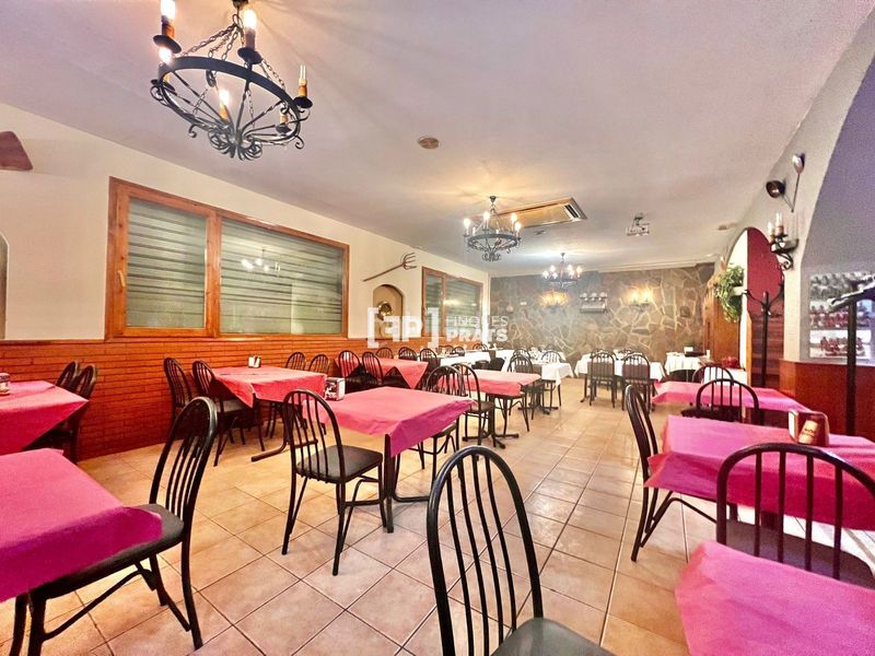 Foto c3a5e913-bdbf-40a0-9e56-a33a94b47dce. Local comercial a La Bordeta Lleida