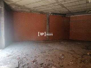 Lloguer Local Comercial  Sant bartomeu. Local en alquiler ideal para guardar coches