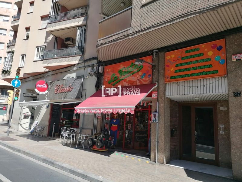 Foto bc84653e-a524-474e-a5d8-f7a7a0fc211a. Local comercial a Príncep de Viana-Clot-Xalets Humbert Torres Lleida