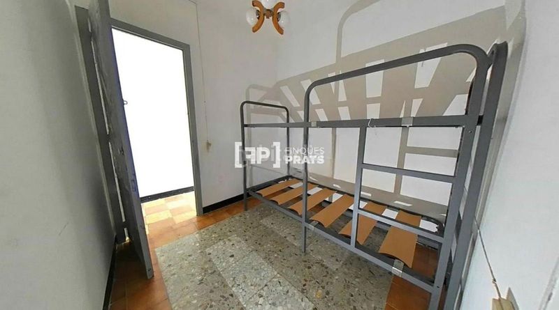 Foto 48cd8d08-e731-4f14-994b-e5b49753d3eb. Casa amb aparcament a Almatret