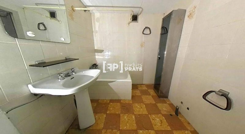 Foto 6279f222-88f4-4b6c-9f7b-c74579b02864. Casa amb aparcament a Almatret