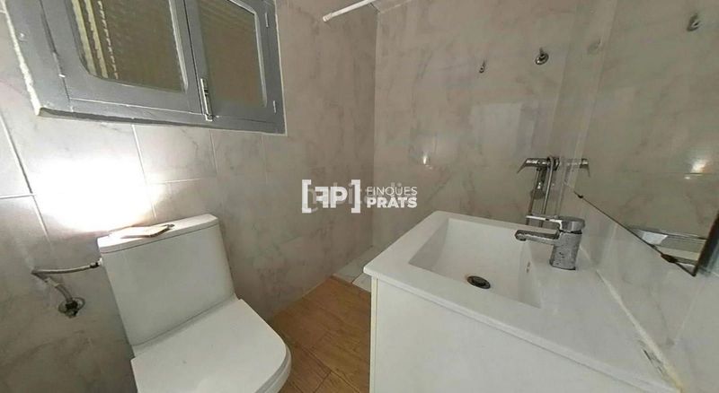 Foto 72d7ec32-1f86-4f8b-ab21-339a4d1a36a8. Casa amb aparcament a Almatret