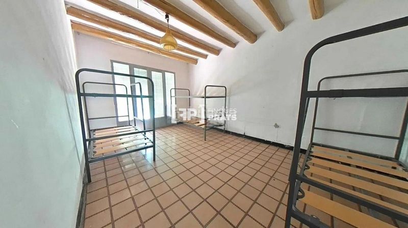 Foto 8d2222a6-7fbb-45cc-be1e-b1b72c243262. Casa amb aparcament a Almatret