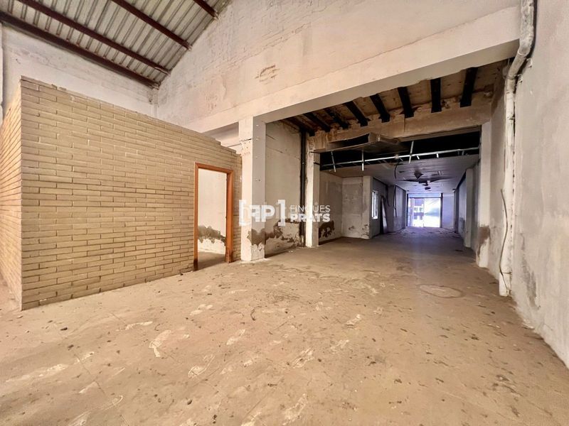 Foto 05323bdd-82d5-4e4e-8240-b20f68ef39f2. Local comercial a Príncep de Viana-Clot-Xalets Humbert Torres Lleida